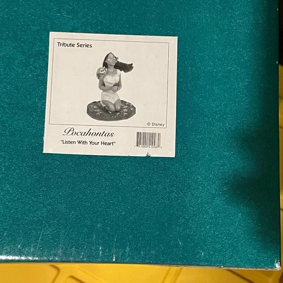 🆕 Pocahontas Disney figurine